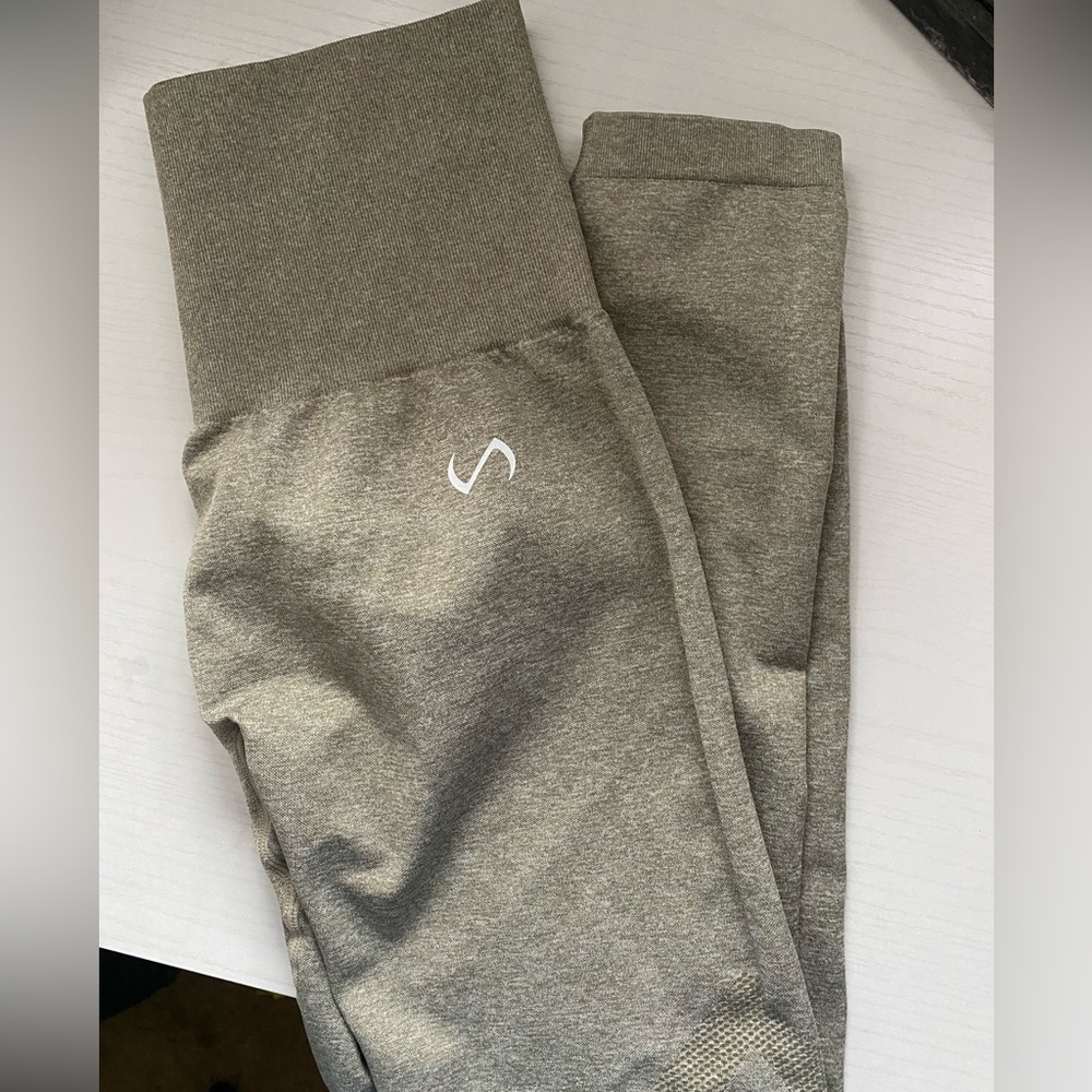 TLF seamless contour leggings